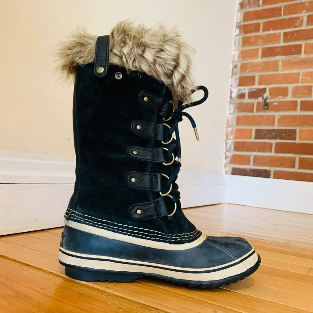 Sorel Women’s Joan Of Arctic Waterproof Winter Boots, Size 8.5M